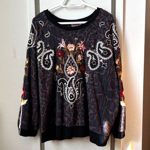 Johnny Was Embroidered SWEATSHIRT * Camo * Size XXL *